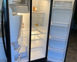 Maytag 25.5 CU FT. Refrigerator Side by Side  MSD2572VEB00	69.5x36x34in	HxWxD (BUYER REMOVAL)