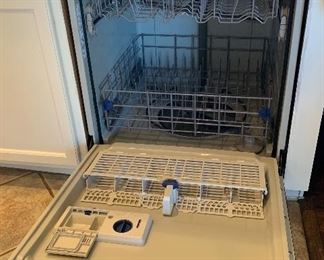 Whirlpool Dish washer WDT71OPAHB1	34x234x36in	HxWxD  (BUYER REMOVAL)