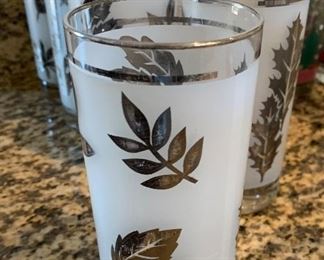 8pc Vintage Leaf Print Glasses	