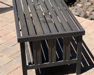 Metal Outdoor Patio Coffee Table	18x43x22in	HxWxD