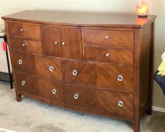 Ashley Furniture LaSalle Rustic Contemporary Dresser	41x63x19inD	HxWxD