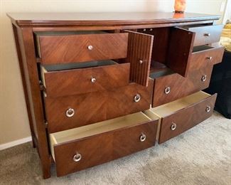 Ashley Furniture LaSalle Rustic Contemporary Dresser	41x63x19inD	HxWxD