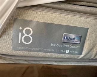 King Sz Sleep Number i8 Bed Adjustable Base (AS-IS)	26x77x76	HxWxD