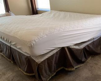 King Sz Sleep Number i8 Bed Adjustable Base (AS-IS)	26x77x76	HxWxD