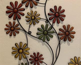 Floral Metal Wall Decor	36in H x 20in W	