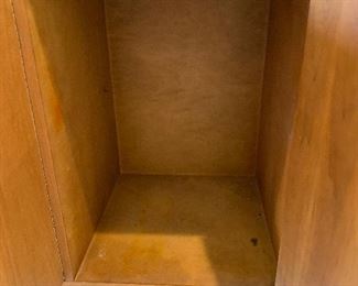 1960s Vintage MCM Console Cabinet	33x48x18in	HxWxD