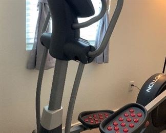 Freemotion 510 Elliptical Machine	65x24x84in	HxWxD