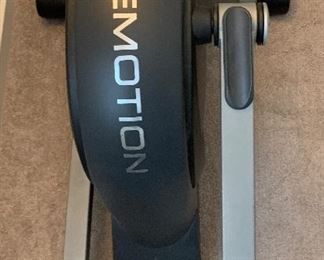 Freemotion 510 Elliptical Machine	65x24x84in	HxWxD