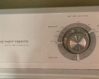 Estate Washer Electric Washing Machine ETW4400WQ0	42x27x29in	HxWxD