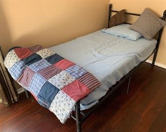 1 Twin Bed Mattress/Frame/Bedding	39x42x79in	HxWxD