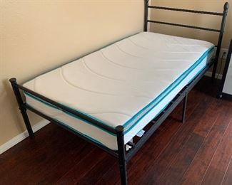 1 Twin Bed Mattress/Frame/Bedding #2	39x42x79in	HxWxD