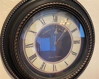 Decor Roman numeral clock	20in Diameter	