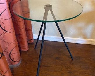 3 leg tripod glass table 20 tall	18.5 diameter	
