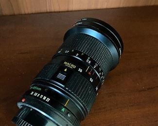 Canon 35-105mm macro lens F3.5