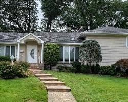 Roslyn Heights Home