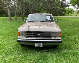 87 Ford . runs great. 160000 miles.