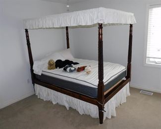 Antique BED .. this mattress is newer and clean