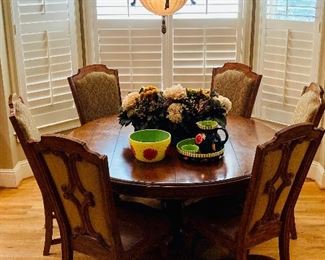 Round Table & 6 Chairs                       ===> $900 /OBO (includes 2 leaves & table covers)