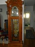 Beautiful Howard Miller Ambassador Collection Grandfather's clock.