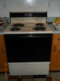 Kenmore self cleaning oven and stove.