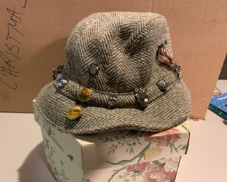 Wool hat with pins $10