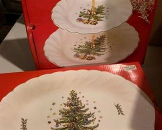 Large lot of Christmas Tree dinner and serving pieces $35