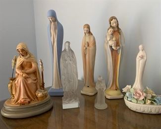 Lot of religious statues including Goebel $75