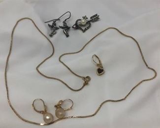 Silver and Gold https://ctbids.com/#!/description/share/406287