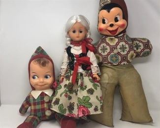 Vintage Carnival Dolls and more  https://ctbids.com/#!/description/share/406295