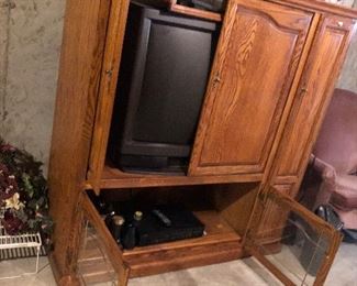 Tv and cabinet 35.00