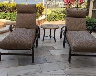 16 pcs Metal furniture Lounge Chairs (4), 2 small accent tables, 8 chairs and table $ 1000 ( 2010)
