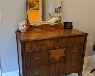 Vintage Dresser Circa 1925 $100