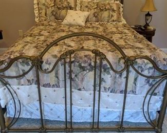 Vintage like metal bed Queen Frame and mattress, bedding $250
