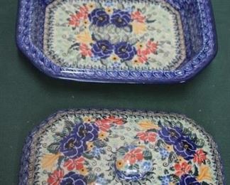 $50. Unikat-2545. Casserole with lid. 10x8. Hand painted, from Poland.