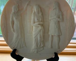 CLEARANCE !   $5.00  now, was $20.00........."Aida" Ivory Alabaster Plate by Gino Ruggeri 