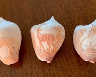HALF OFF!   $15.00 now, was $30.00 for set of 3 African theme carved Shells, Elephant, Giraffes, Palm Trees 2 1/2" long.  