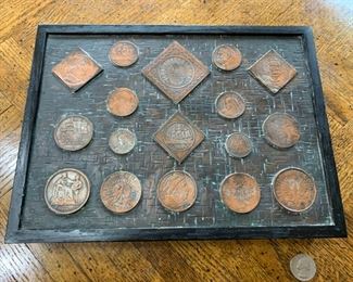 $60.00.......Vintage Coin Trinket Box (Box 47)