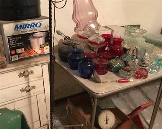 Love this floor lamp and glove