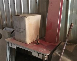 Vintage table w leaves