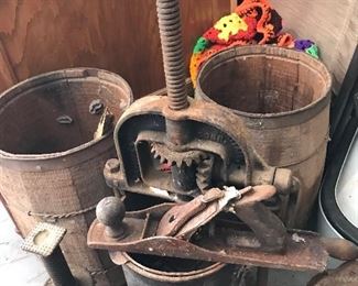 Apple Press, Wood Barrels