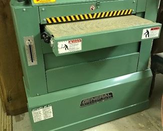 General International 24" Sander