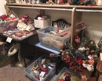 Lots of Seasonal Decor