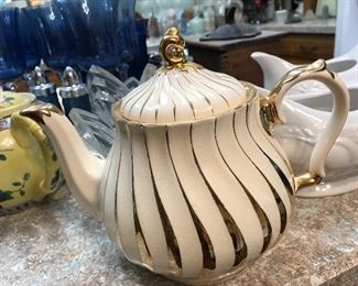 Little Cream and gold teapot