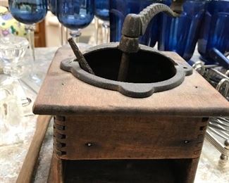 Coffee grinder - old...missing drawer