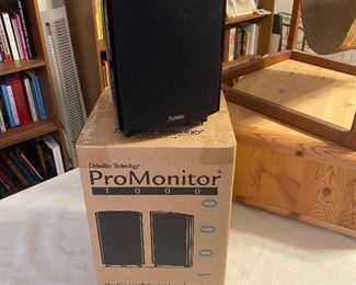 Pro-Monitor 1000