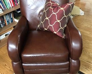 Leather Broyhill recliner