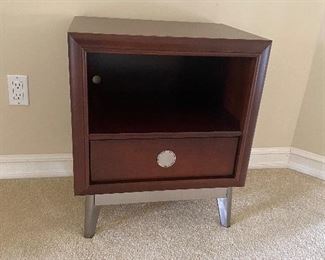 SMALL NIGHTSTAND WITH DRAWER BY YOUNG AMERICA
21”L x 16”D x 25”H 
$50