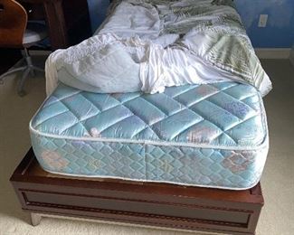 TWIN SIDE BED BY YOUNG AMERICA COMES WITH MATTRESS
$125