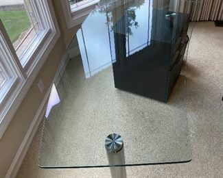 MODERN GLASS TOP & METAL BASE DESK
WITH GRAY 3 DRAWER FILE CABINET 
65”L x 29”W x 29.5”H 
$180
