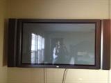 HP 50" wall mount flat screen tv $450